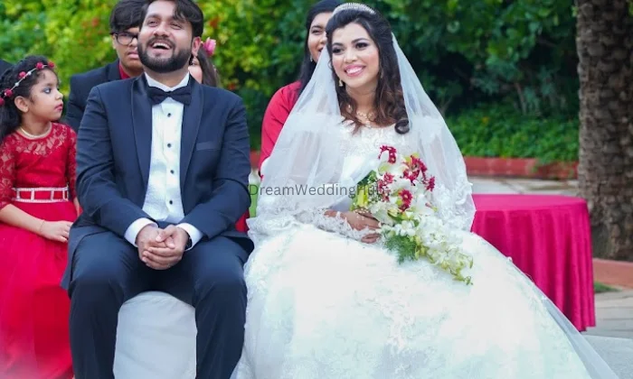 Abhi clicks photography